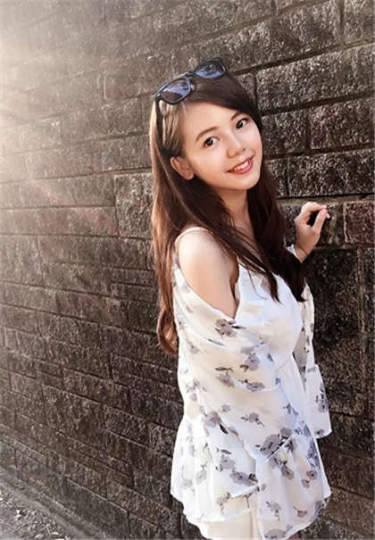 夫妻性事交换-喜欢看男人插男人屁股的女人_爱咖学院