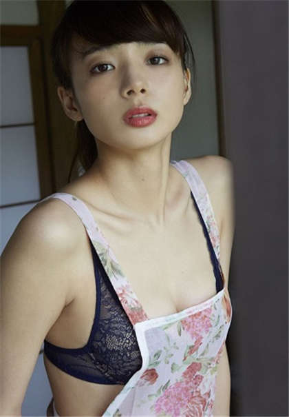 高H文3p文-还吸我乳头_爱咖学院