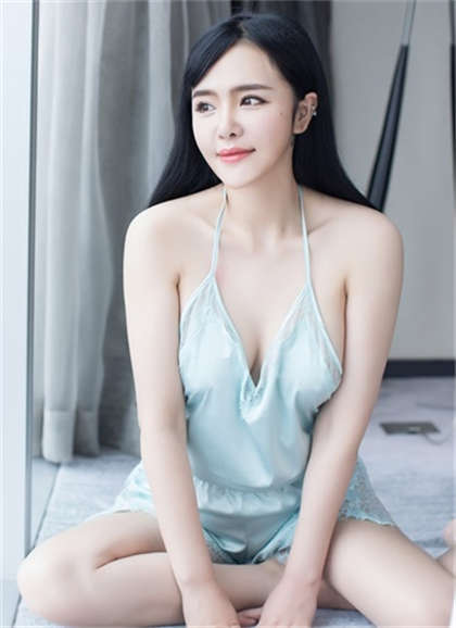 肉肉多的小说-乖把腿开大点_爱咖学院