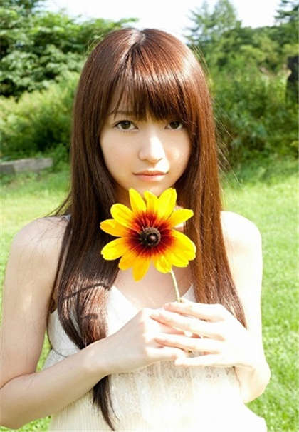 公交车被cao-他两把我的双腿扒开了然后………_爱咖学院