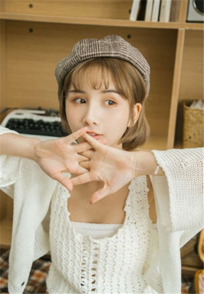 能把下面看出水的污文-下面塞着蛋蛋的污文_爱咖学院