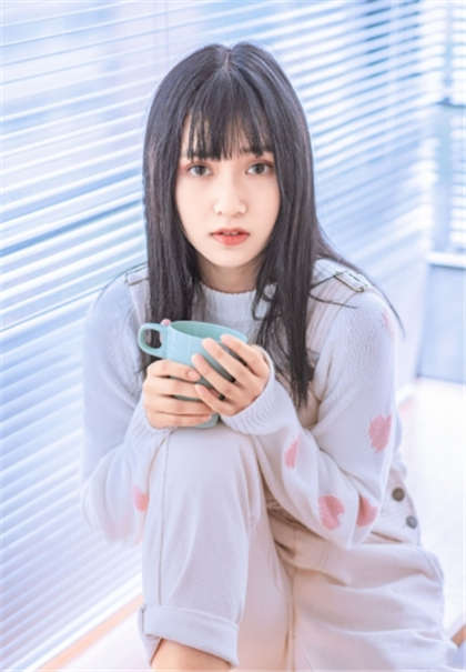 公车上强迫bl-李力雄故事全集_爱咖学院