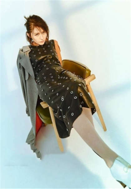 小说啪啪细节-强开小丫鬟怜儿_爱咖学院