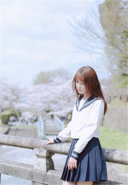 适合晚上看的短小说-奶头好大下面的水水好多_爱咖学院