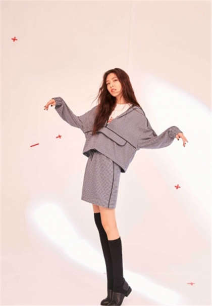 大鸡巴好硬好难受-宝贝嗯真紧真湿_爱咖学院