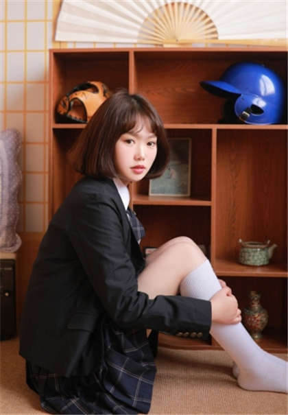 教师系列高H文-枫叶红的小说纯肉合集全文阅读_爱咖学院