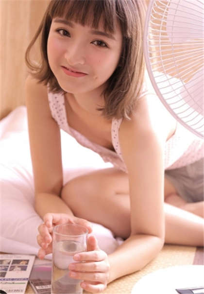 小黄文与女同学-校花你下面好紧好湿_爱咖学院