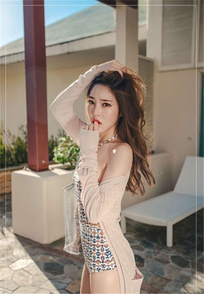 黄色小说在列车上-啊轻点啊再深点浪点_爱咖学院