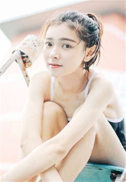 让女生湿的小黄文-蹭的我下面好多水_爱咖学院