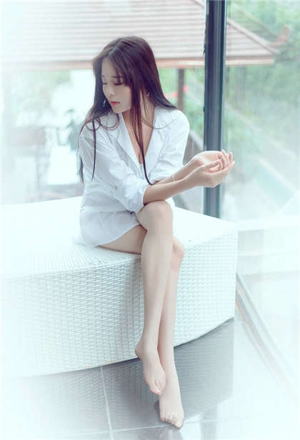 狠狠地撞进花心里-课堂上h的_爱咖学院