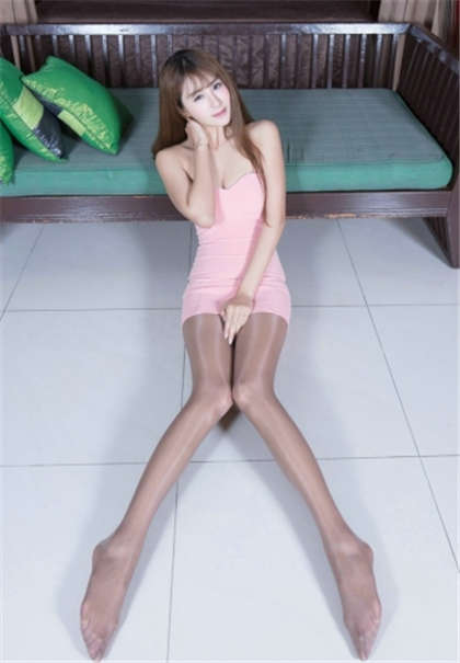 污小说动车上多人强一人-女主np喷汁公交车_爱咖学院