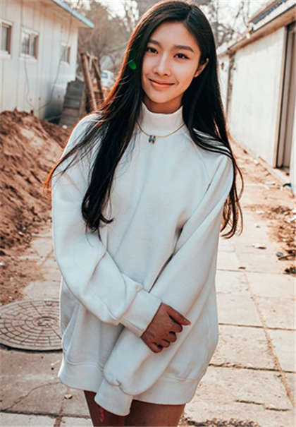 真田明穗-被弄出流白色液体的故事_爱咖学院