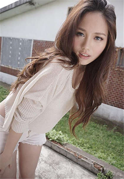 让人下面湿的文字详细描写-狠狠地撞击深深地律动_爱咖学院