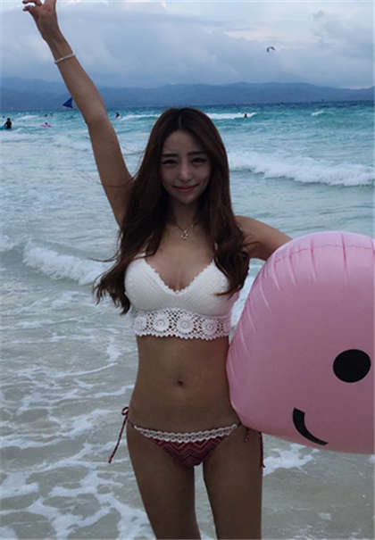 嗯嗯,啊 ,哦-啊好大好硬我要湿透了_爱咖学院