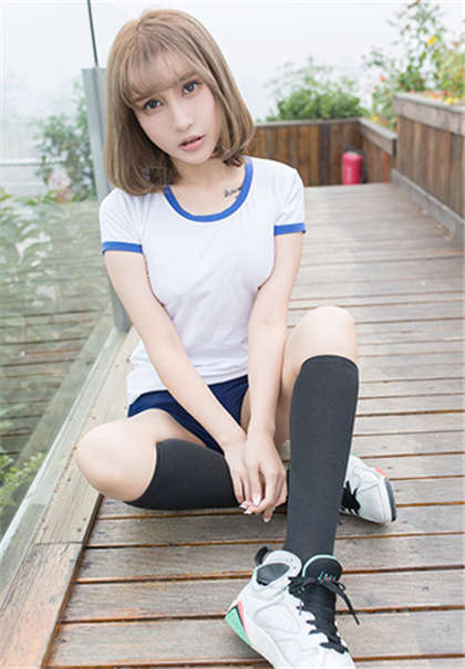 痒 爽 别停 再快点 好深-大屁股浪妇章节小说_爱咖学院