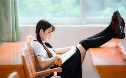 老伯舔我舌头h小说-猛的挺进她的身体_爱咖学院