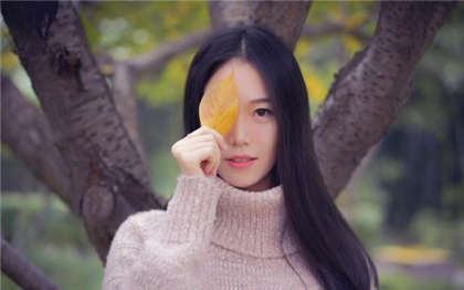 嗯 快舔嗯-在地铁上被顶出了水_爱咖学院