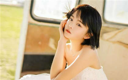 林婉馨的大学生活全文-色情狂小说排行榜_爱咖学院