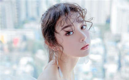 合租吃奶-男人又舔又插好舒服_爱咖学院