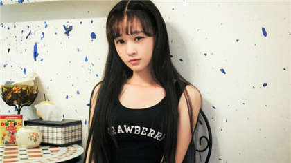 腐文让人湿的-我被隔壁老头揉搓奶的小说_爱咖学院