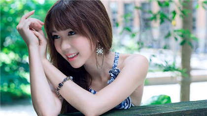 欲乱美女txt-硕大堵住花液白浊_爱咖学院