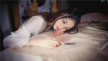 黄色小说描述-学校男生下课把我做了_爱咖学院