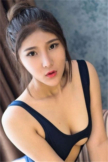 有个男人在舔我下面-缓缓挺进小妖精_爱咖学院