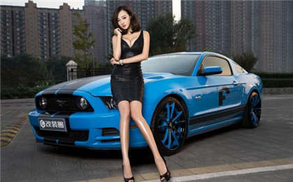 超湿小黄文-腿张开点就不会疼了_爱咖学院