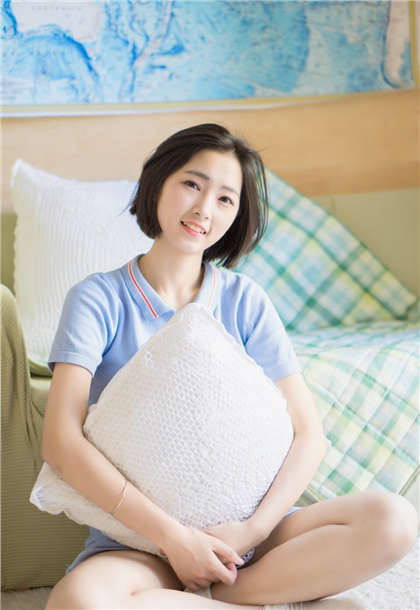 凌威 花凤-车上他的那个顶着我了_爱咖学院