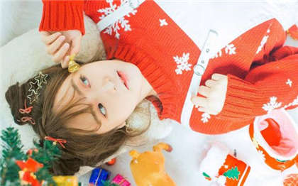 喂下面小嘴吃荔枝 h文-污到下面秒湿的黄文_爱咖学院