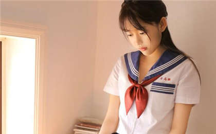 又黄又好看的书籍-张柔白娜和大狼狗_爱咖学院