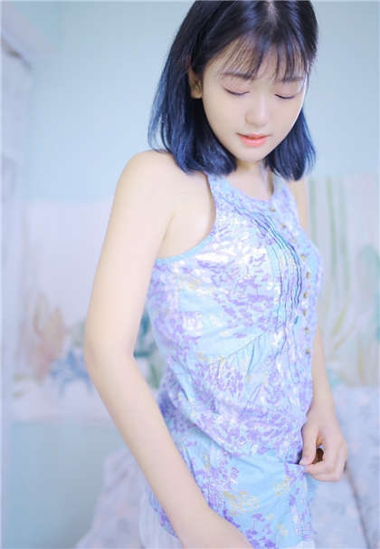 小黄wen在线txt-男人强吻女人_爱咖学院