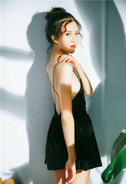 揉胸小说片段-肉肉写得很细致的古言文_爱咖学院