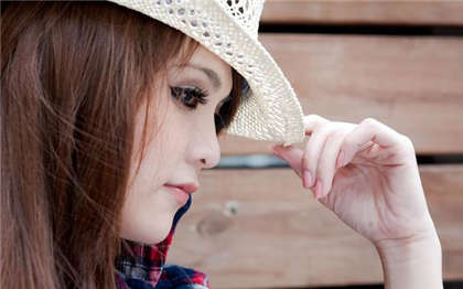 被同桌舔下面-老师好大好深在教室做啊好大用力_爱咖学院