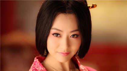 很黄很肉的短篇-公交车上挺进老师花蕊_爱咖学院