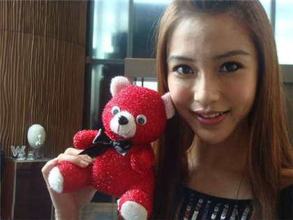 王一维赵卓雅-你的好大弄疼人家_爱咖学院