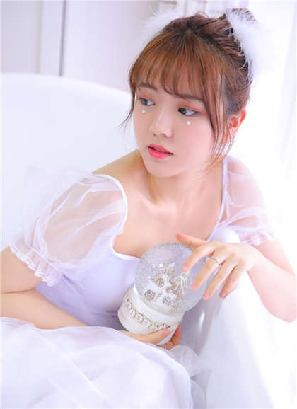 黄文全肉-我的男人一晚上很凶猛_爱咖学院