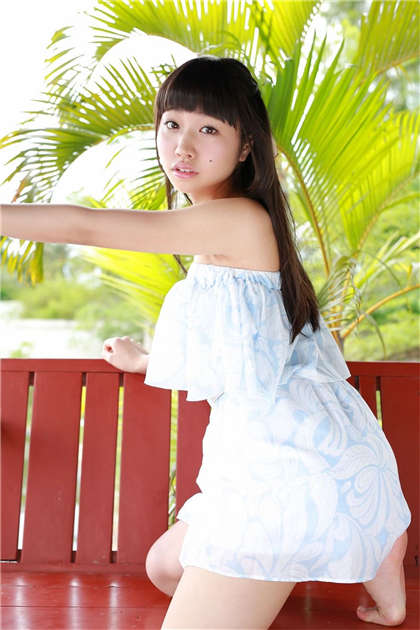 折磨校花-翁熄粗大的床上戏_爱咖学院