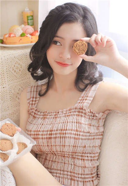 嗯 舔 啊-女主被塞东西走路的H文_爱咖学院