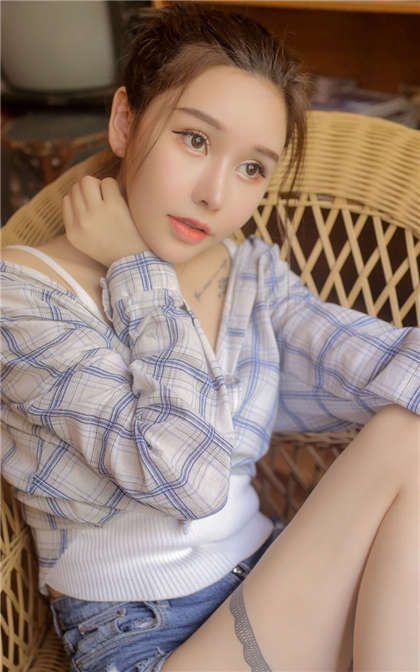 老汉吃奶-嗯嗯好胀不要太深了_爱咖学院