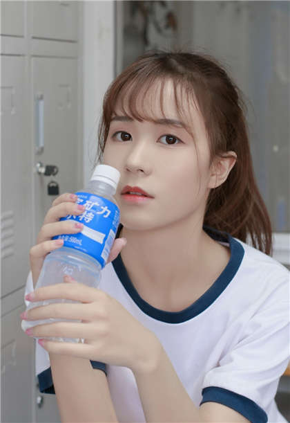 污 湿透 文-关晓彤邪恶黄文_爱咖学院