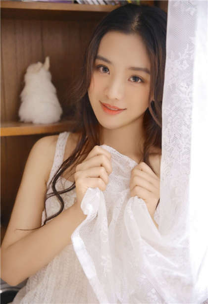 各种姿势满足你小黄文-被同学在上课摸出水_爱咖学院