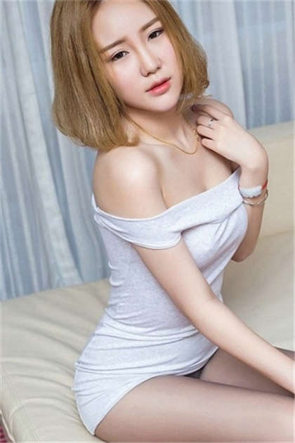 演唱会h文-两人在床上很污污污污的_爱咖学院