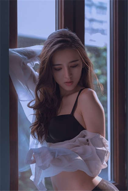 很黄很黄能湿的故事-蛇妻美人好紧_爱咖学院