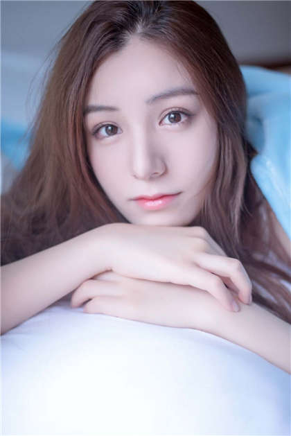 嗯,啊啊,再深一点,啊,不要了-我被两个老外包了一夜_爱咖学院