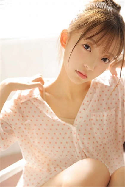 被揉胸小说-校园h小黄文_爱咖学院