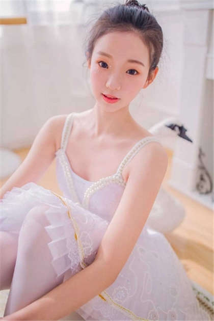 肉色小黄文-嗯好烫好硬再深一点哥_爱咖学院