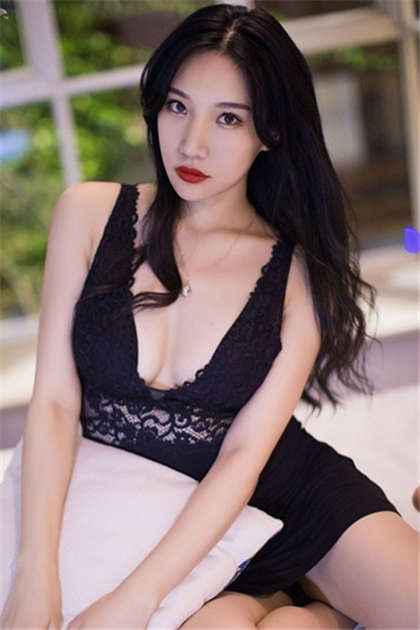 用力嗯好舒服-那晚富二代男友把我压在身下_爱咖学院