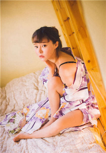 嗯啊快嗯-男孩被多人轮流殴打_爱咖学院