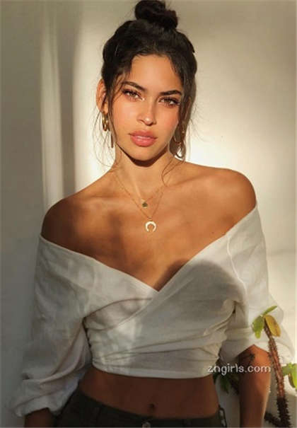 一男多女纯肉h文-纯肉细致小黄文_爱咖学院